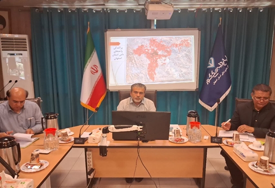 تشدید رویکرد راهبردی اداره کل دامپزشکی استان اصفهان در پیشگیری از بیماری تب برفکی تشدید رویکرد راهبردی اداره کل دامپزشکی استان اصفهان در پیشگیری از بیماری تب برفکی