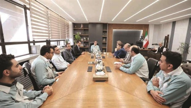 نقش فولادمبارکه در تأمین منابع مالیاتی کشور و تحقق اقتصاد مقاومتی