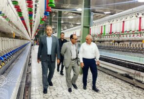 بازدید میدانی مدیرکل تأمین اجتماعی استان اصفهان از بخش های مختلف کارخانجات بهارریس و بهارجین دهق