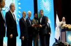 استاندار اصفهان بهعنوان استاندار برتر کشور در سیونهمین اجلاس ملی روسای آموزشوپرورش تجلیل شد استاندار اصفهان بهعنوان استاندار برتر کشور در سیونهمین اجلاس ملی روسای آموزشوپرورش تجلیل شد