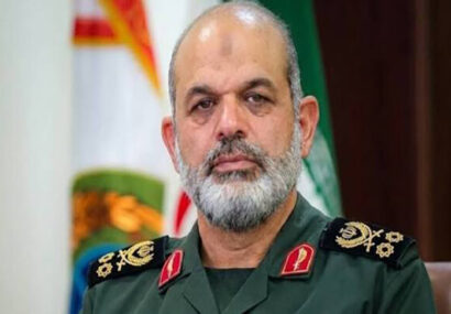 رزمندگان اسلام مسلحترین ارتش جهان را به زانو در آوردند