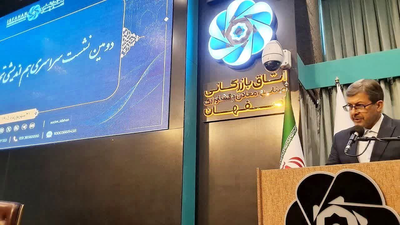 مدیریت‌های روزمره راهگشای نبرد اقتصادی نیست