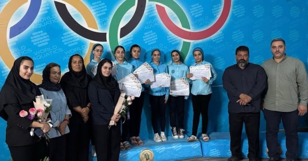 نایبقهرمانی باشگاه شنای المپیک اصفهان در مسابقات شنای جنوب کشور