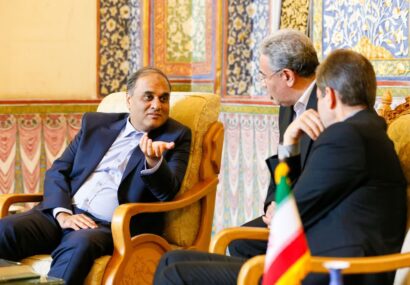 اصفهان قلب تپنده پیوندهای فرهنگی و علمی ایران و پاکستان است
