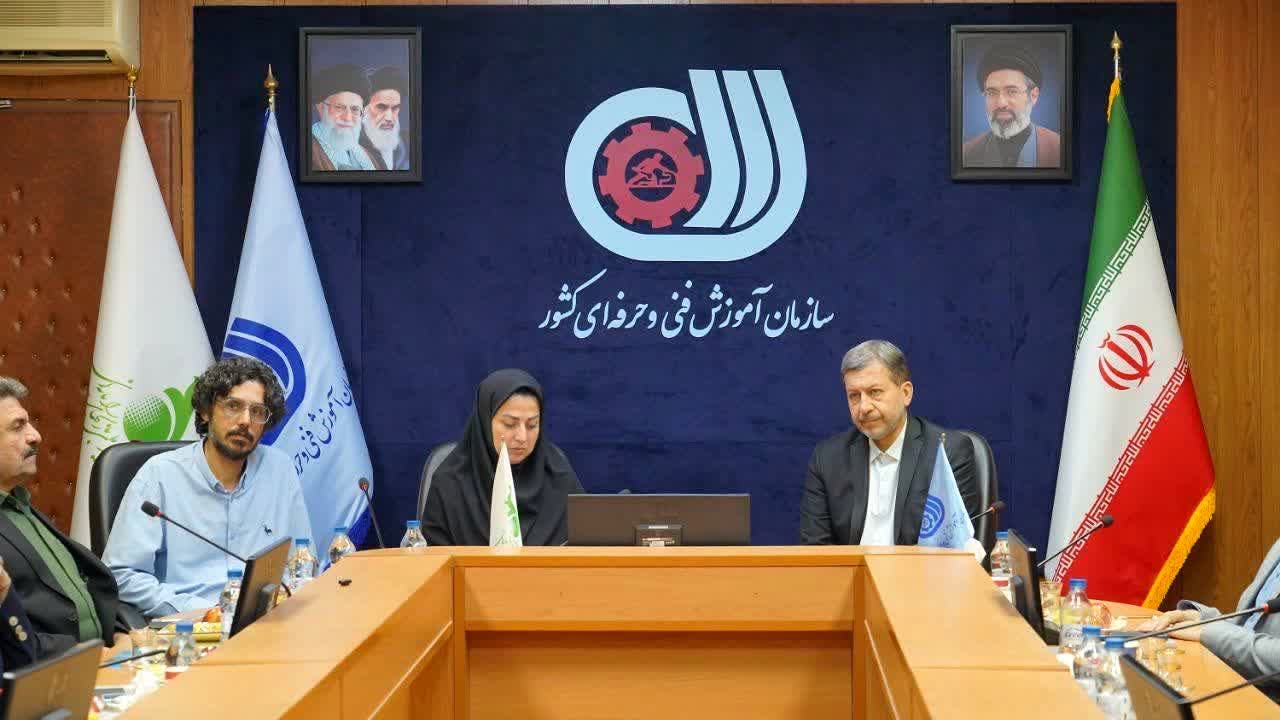امضای تفاهمنامه سهجانبه توسعه آموزشهای تخصصی صنعت بازیهای رایانهای